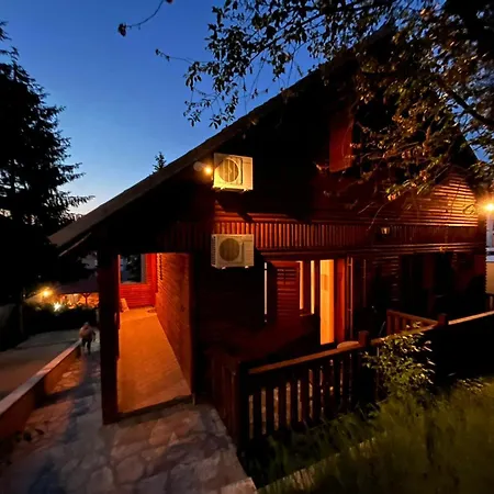 Brvnara Petra * Gornja Toplica